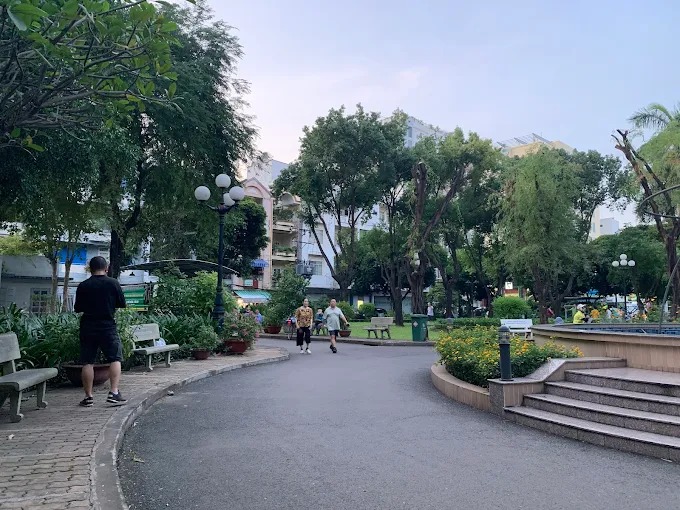 cong-vien-van-hoa-phu-nhuan-2